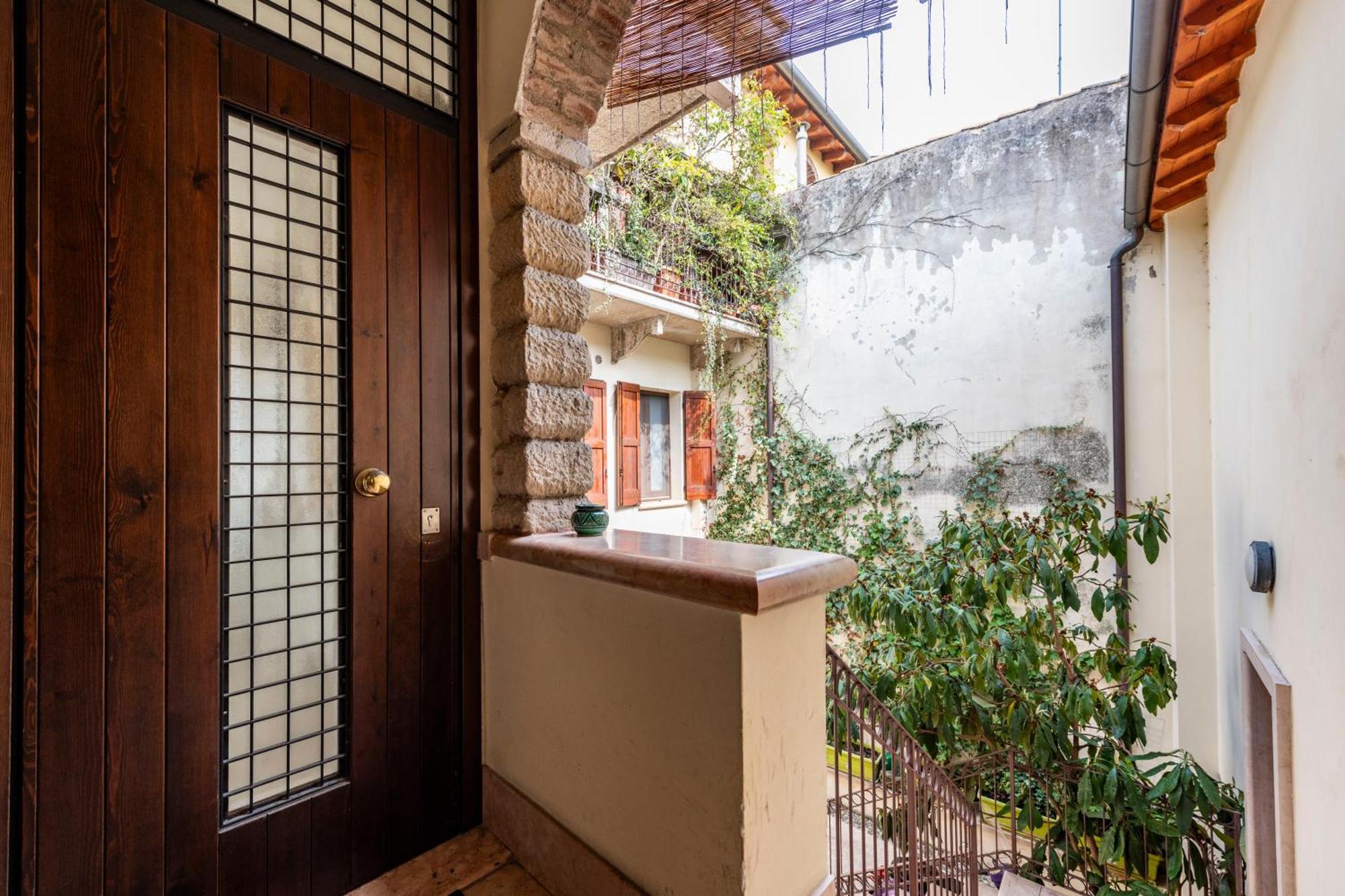 Mirko Apartment Verona Exteriér fotografie